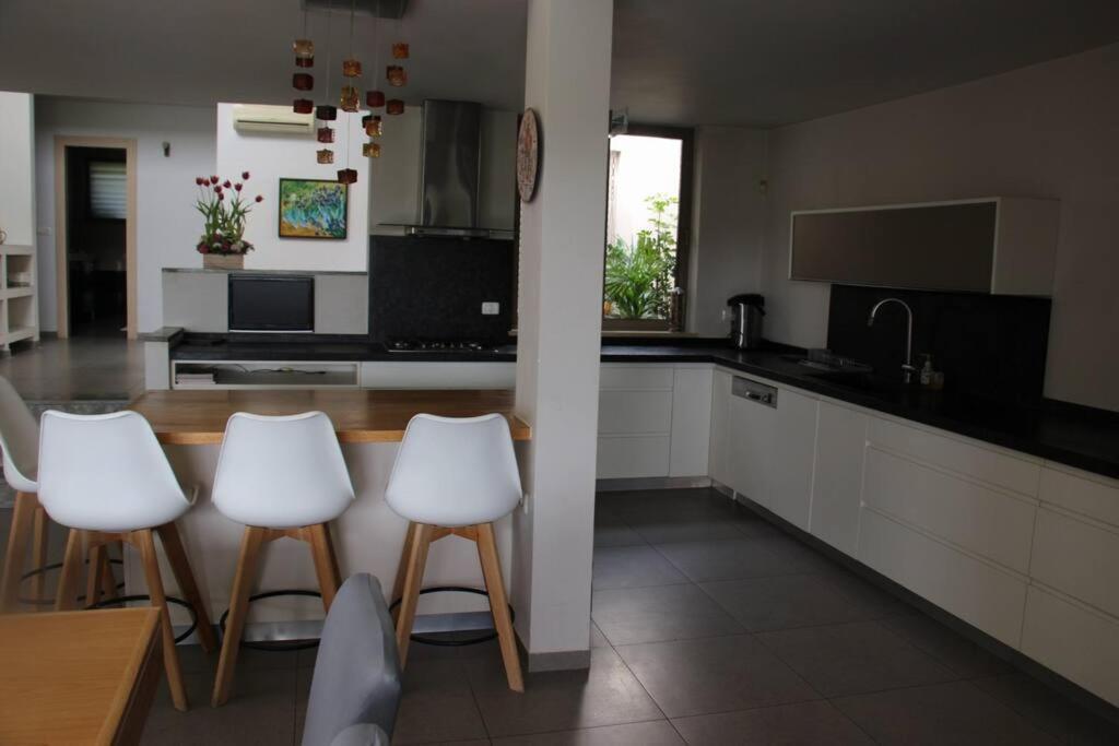 קשת בענן Villa Modi'in Luaran gambar
